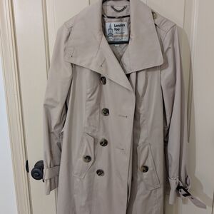 London Fog Heritage Trench Coat – XS – Never Worn